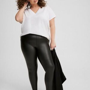 NWT Torrid Size 3 Black Faux Leather full length Leggings